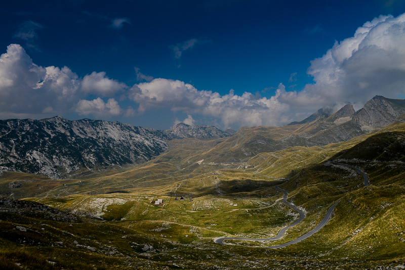 Dobri Do 1700m from Sedlo Pass 1907m, Durmitor NP