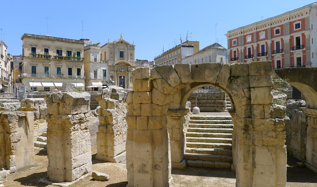 520 Lecce Piazza SantOronzo P1170744.jpg