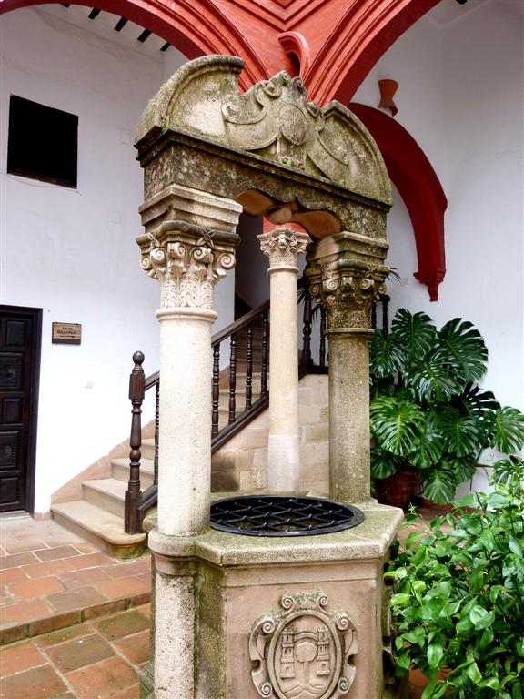 1423 Ronda Palacio de Mondragon.jpg