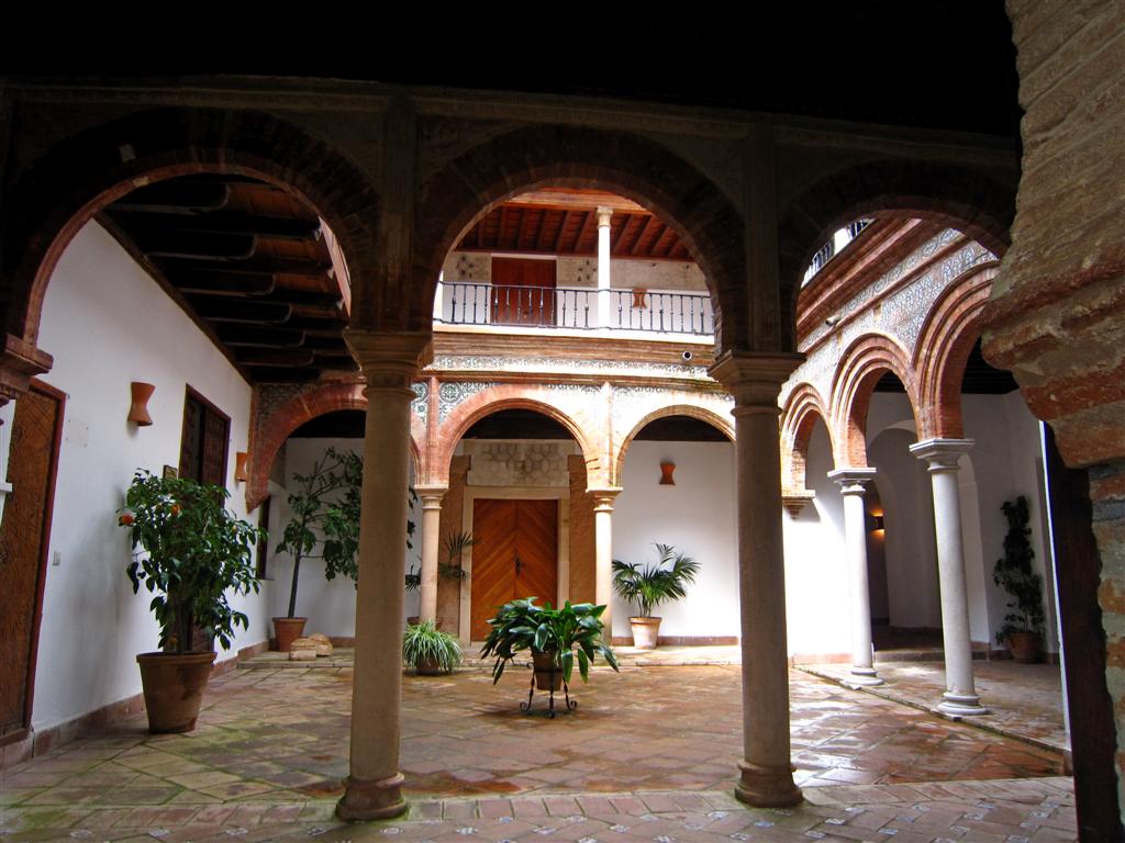 1424 Ronda Palacio de Mondragon.jpg