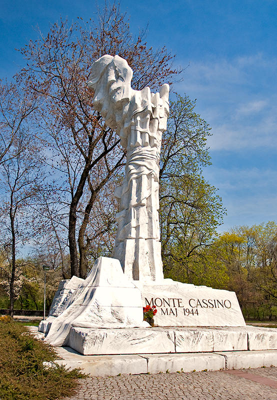 M - Monte Cassino