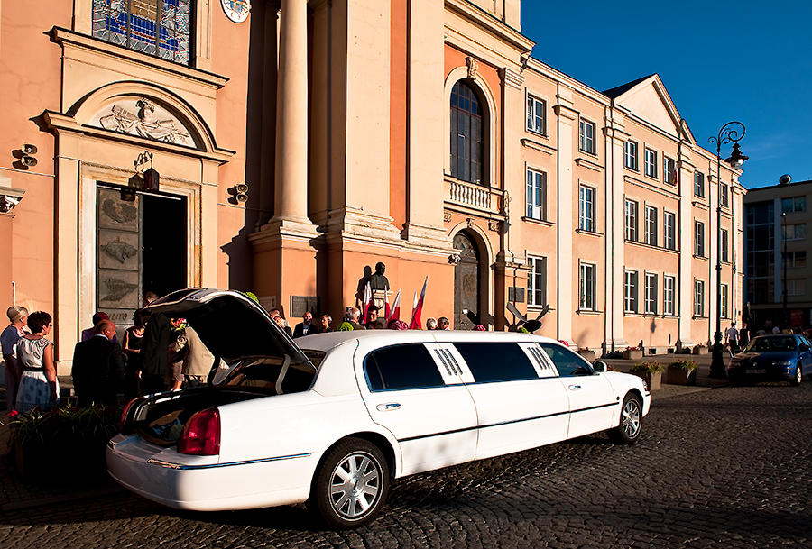 Limo For Bride And Groom