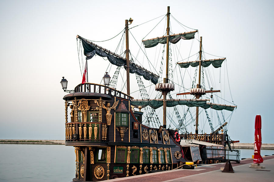 Galleon Regina