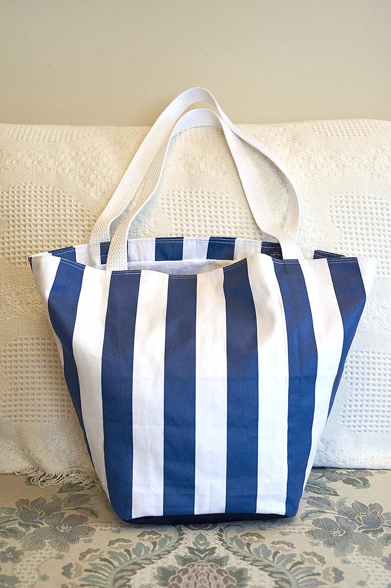 Blue stripe bag 2