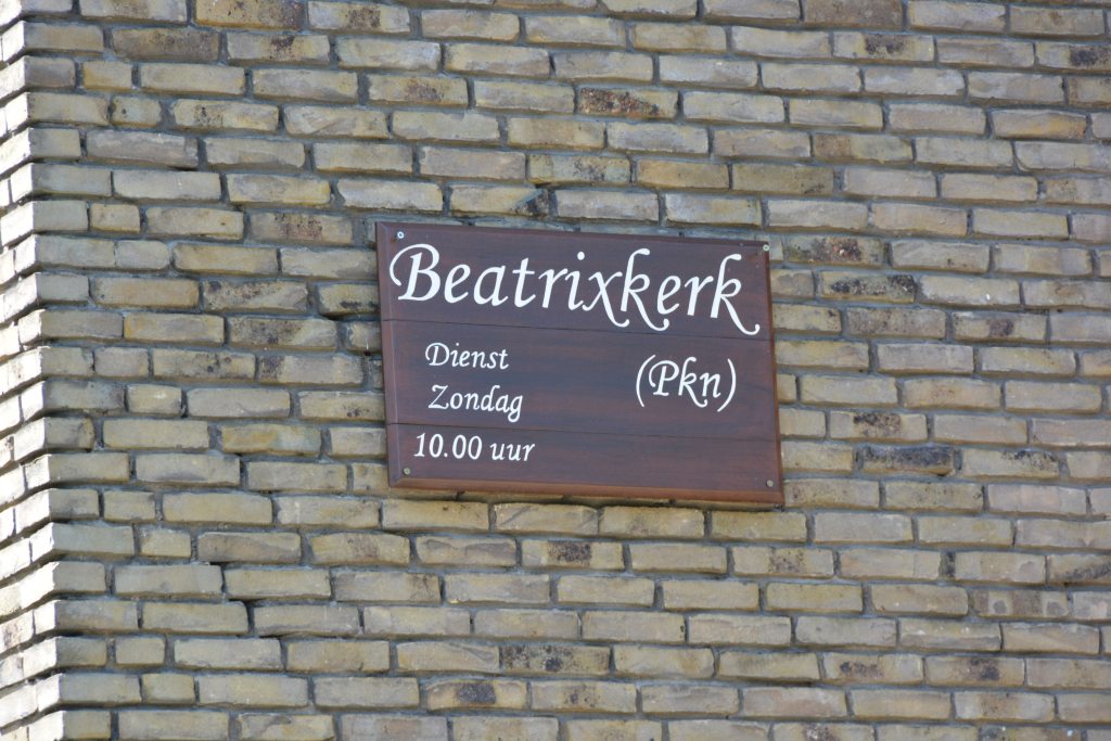 Ede, geref Beatrixkerk 13, 2015.jpg