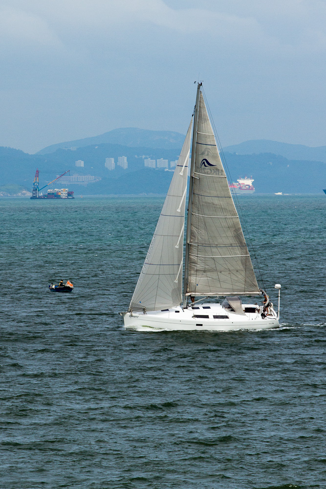 sailing in Nam Wan 