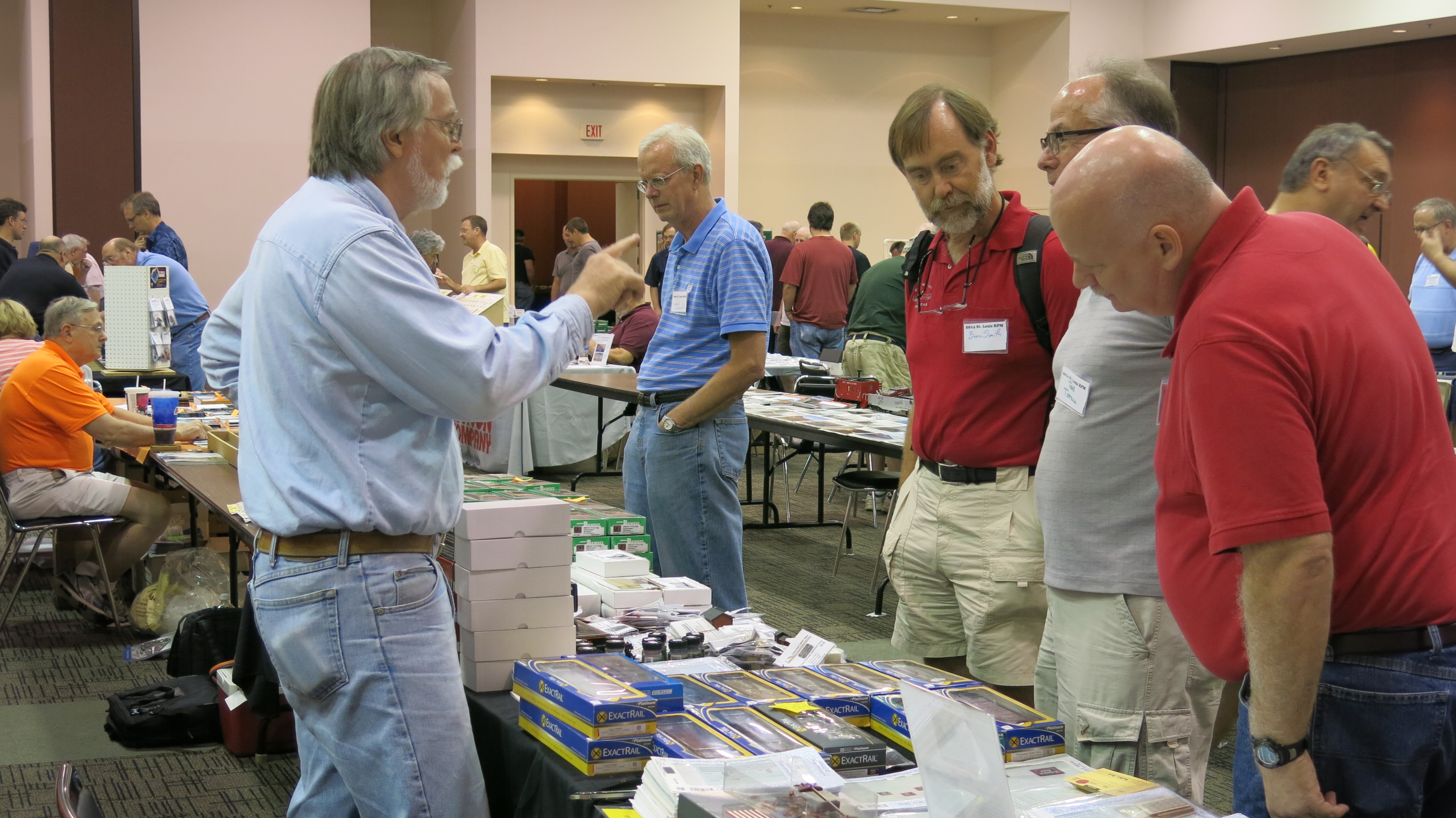 Dave Lotz, of Q Connection, pontificating to potential buyers.