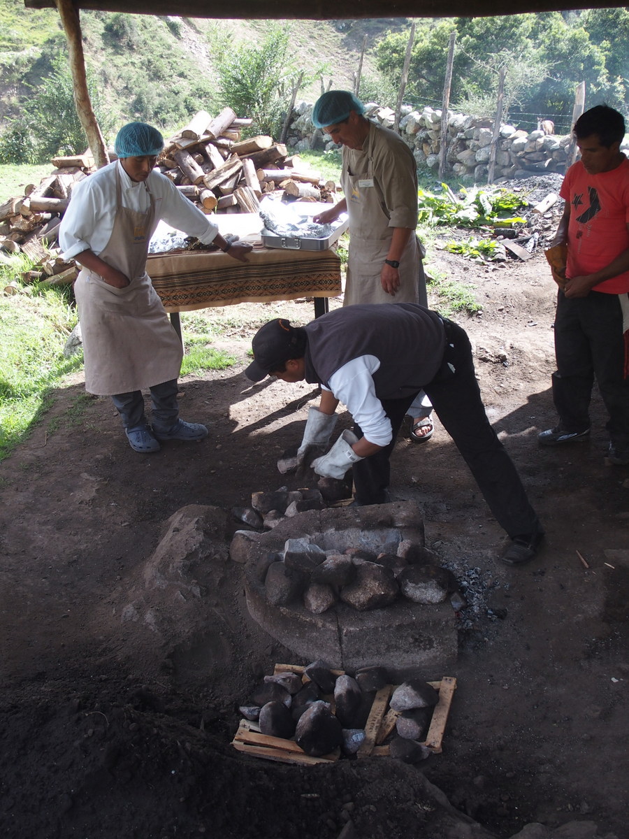 Colpa Lodge - Cooking our dinner