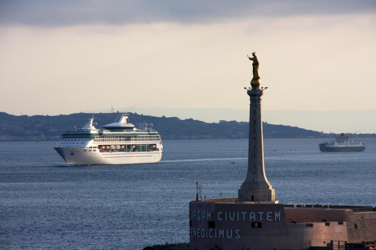 Legend of the Seas - Messina