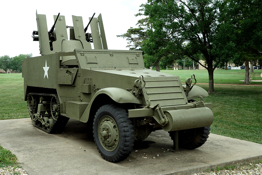 Fort Riley Infantry Museum DSC02666.jpg