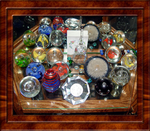 Paperweight Collection<BR>SLIDESHOW<BR>VIDEO