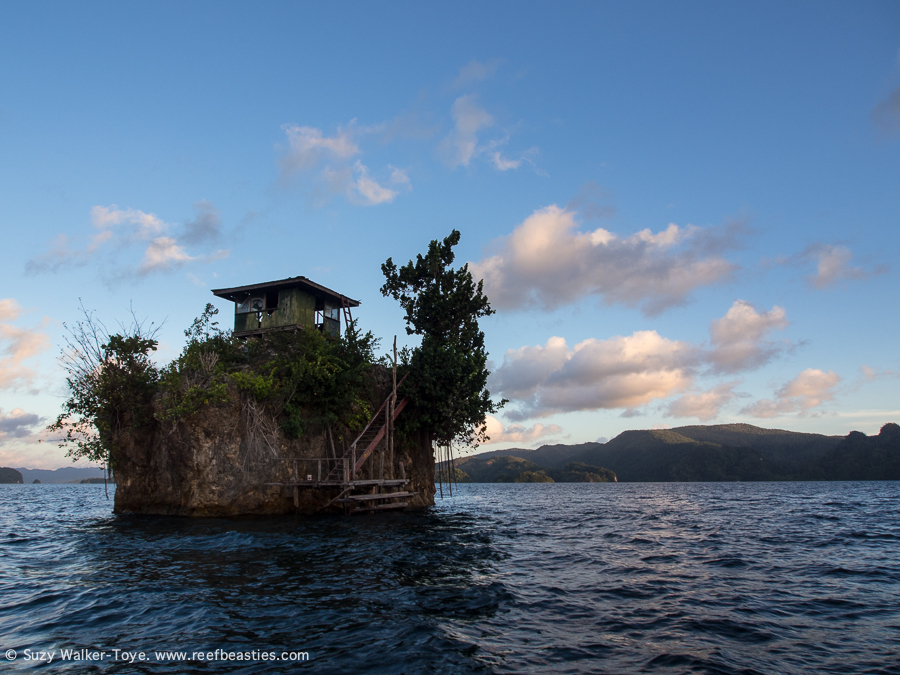 Lone house - Aljui Bay