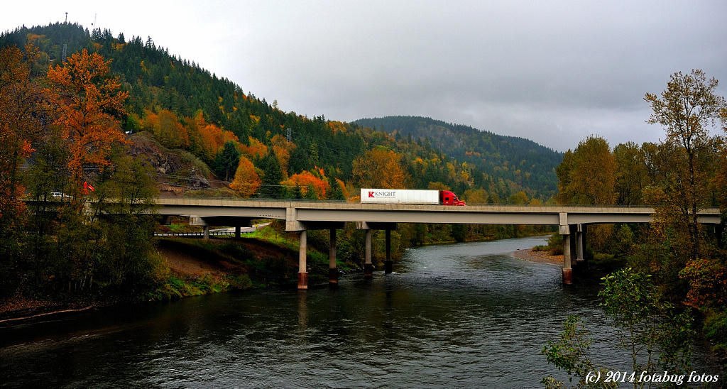 Where I-5 Crosses The McKenzie River