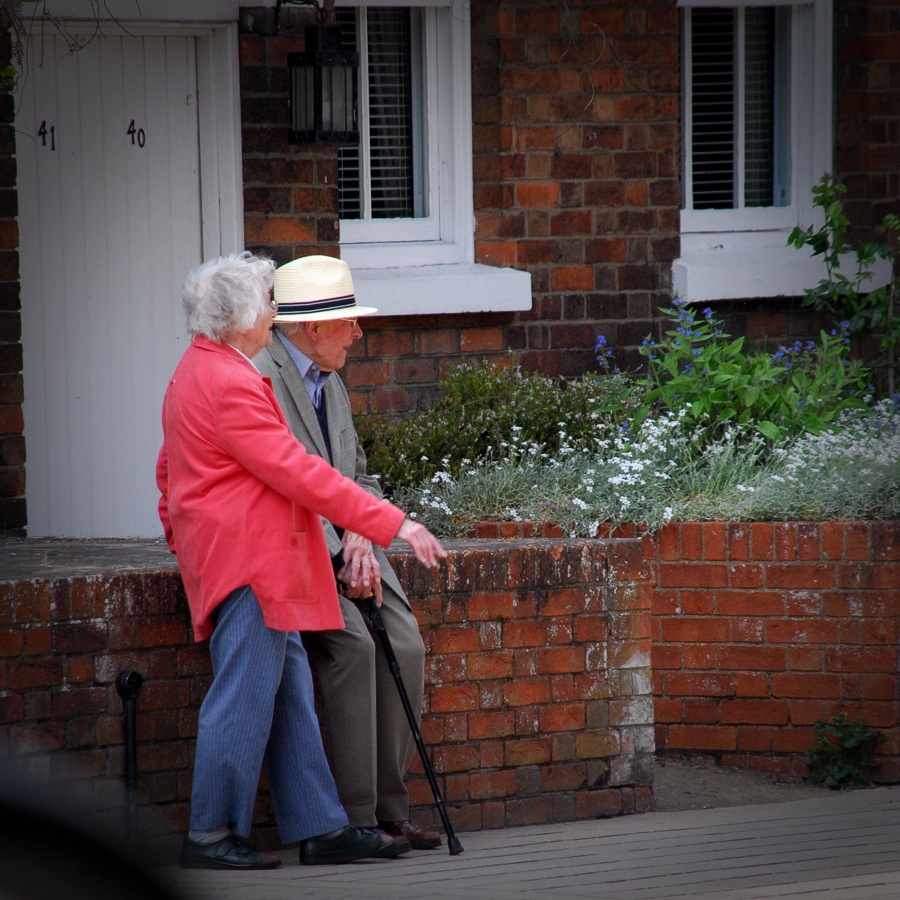 The sixt age shifts<br>5 May 2014 (702a)