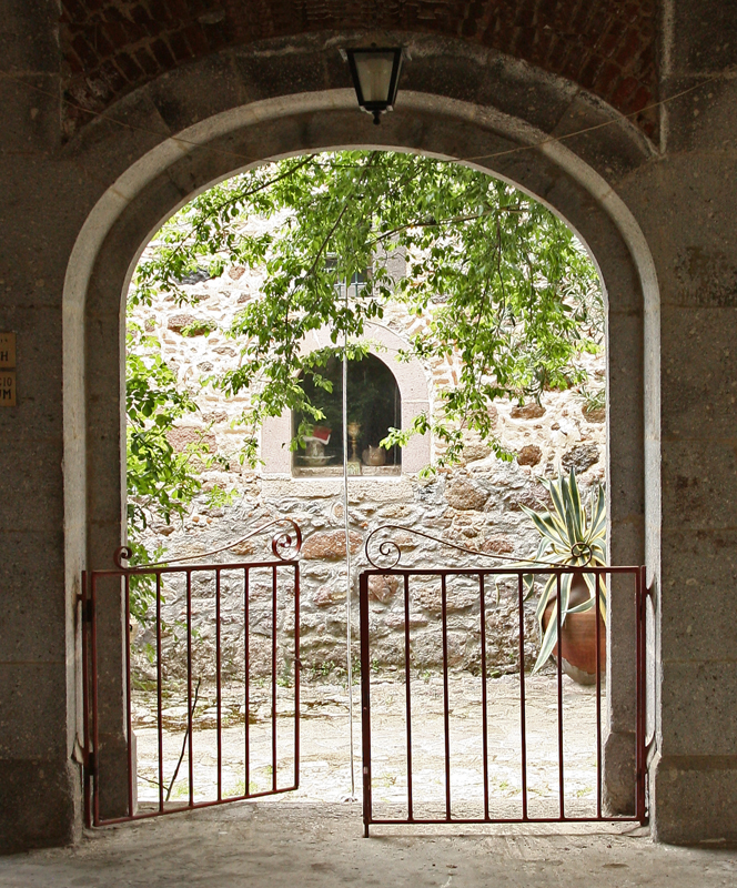 Leimones Monastery5.jpg