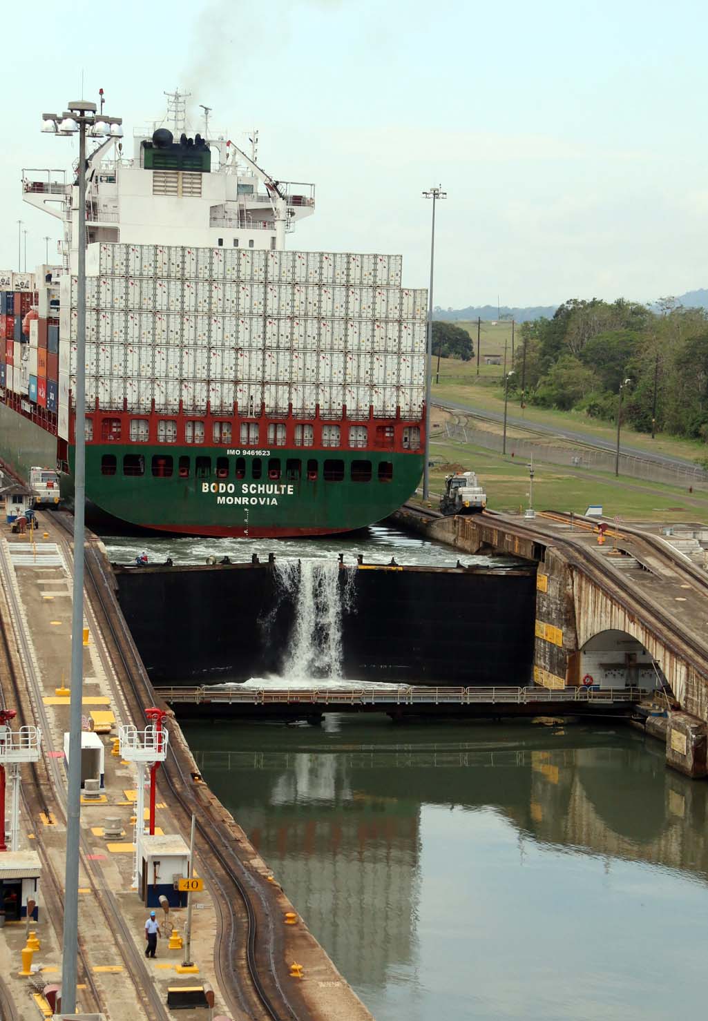 BODO SCHULTE - CONTAINER SHIP EN ROUTE TO CALLAO PERU