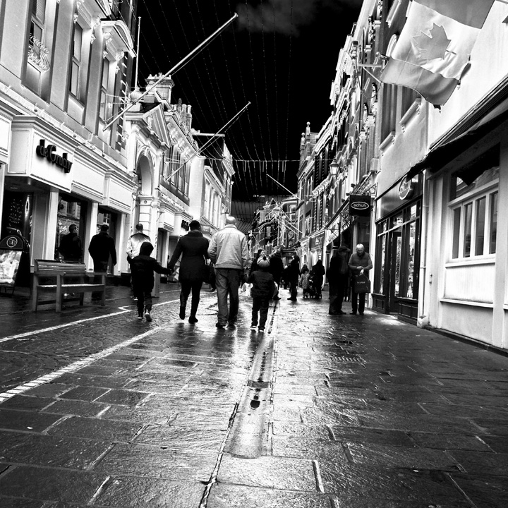 Xmas shopping on Sunday!!! in King Street