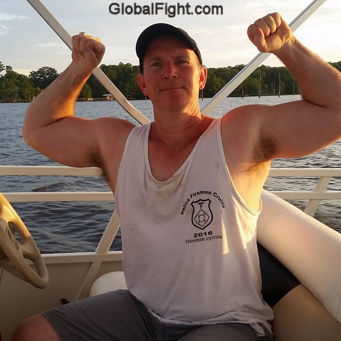 boating muscleman lake photos.jpg