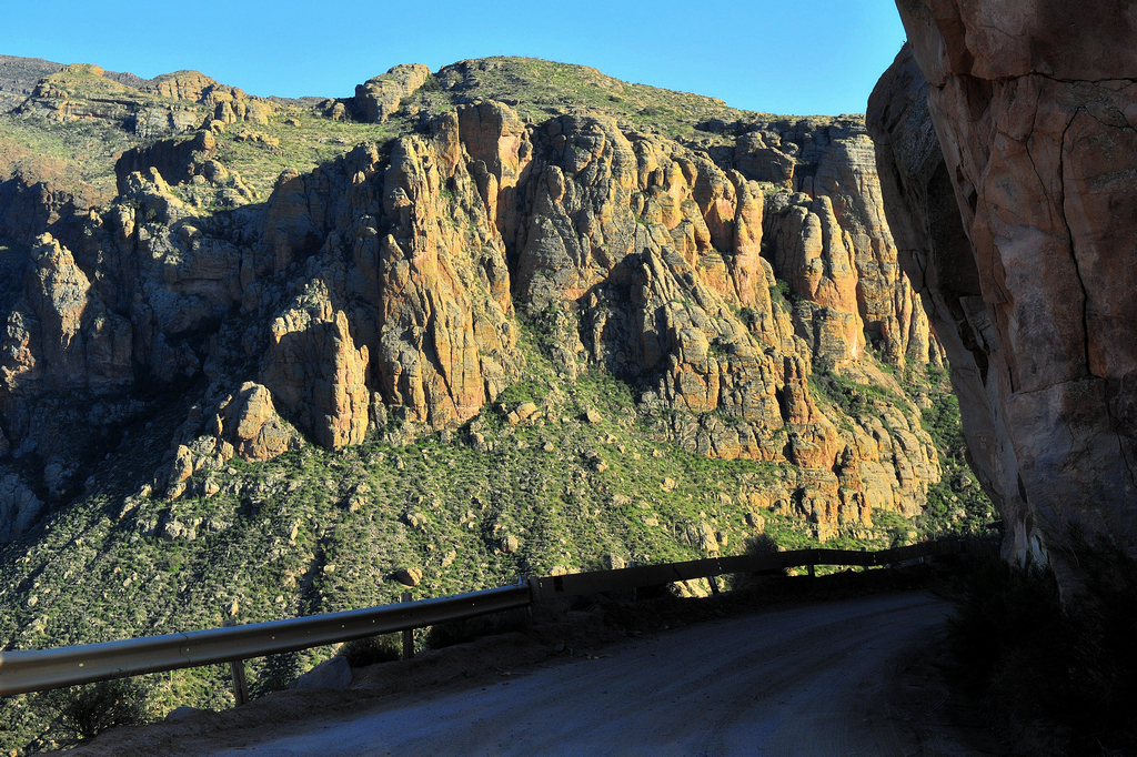 APACHE TRAIL,A, 