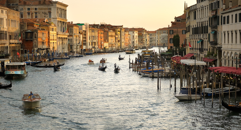 Late Afternoon at the Grand Canal