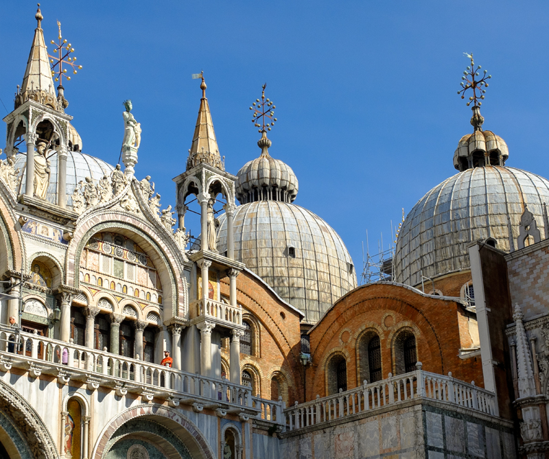 Basilica San Marco Exterior