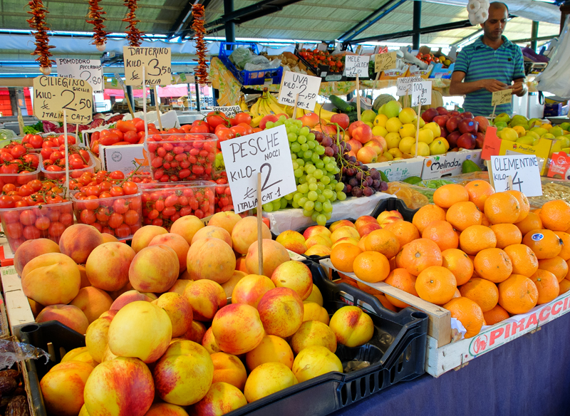 At the Fruit & Vegetable Market