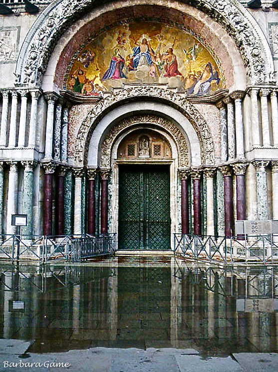 Evening flooding around the Basilica di San Marco