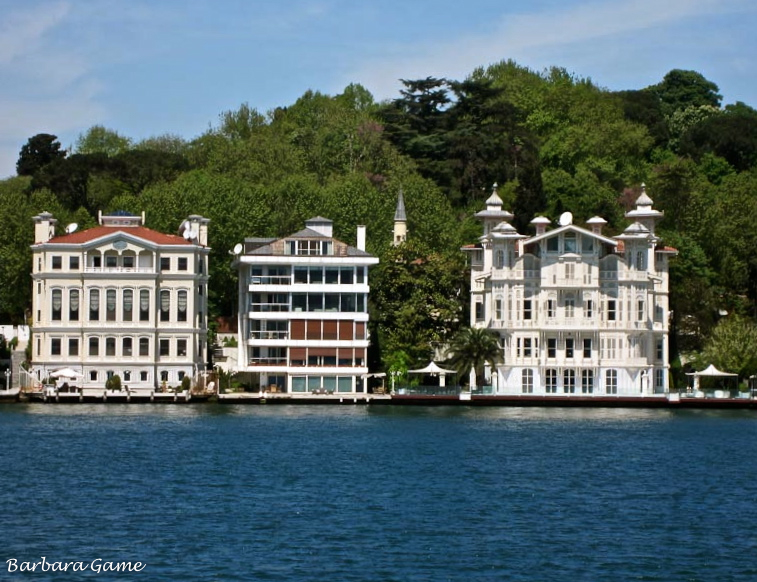 Mansions along the Bosphorus