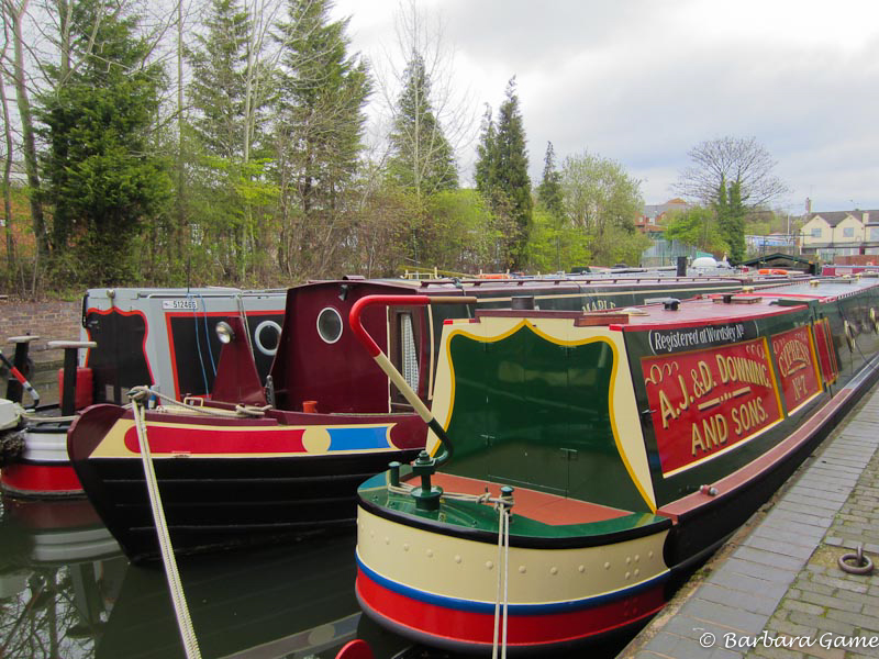 Canal boats at Stourbridge