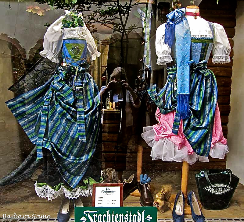 Traditional dress, dirndl, for sale