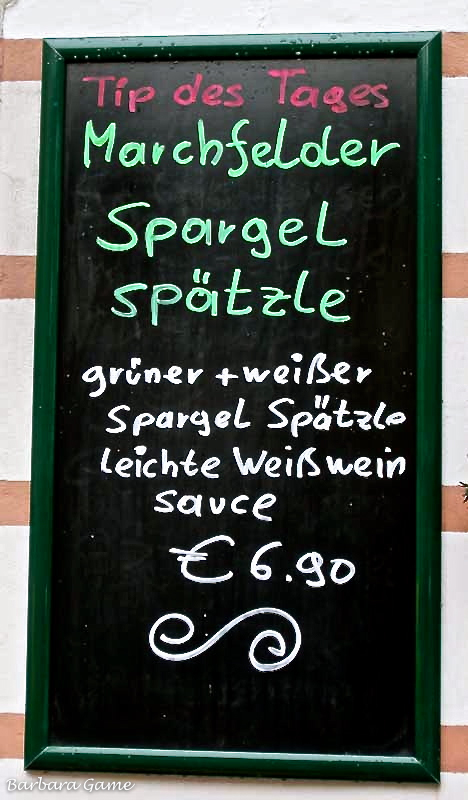 Asparagus ('spargel') on the menu