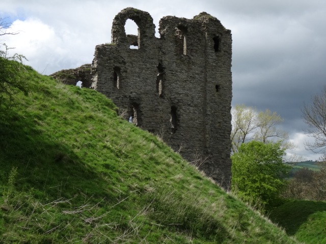 Clun Castle ruins