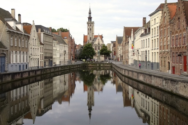 Canal leading to the Jan van Eyck square