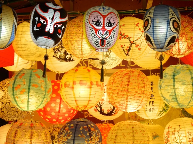 Lanterns for sale in Chinatown, 2014