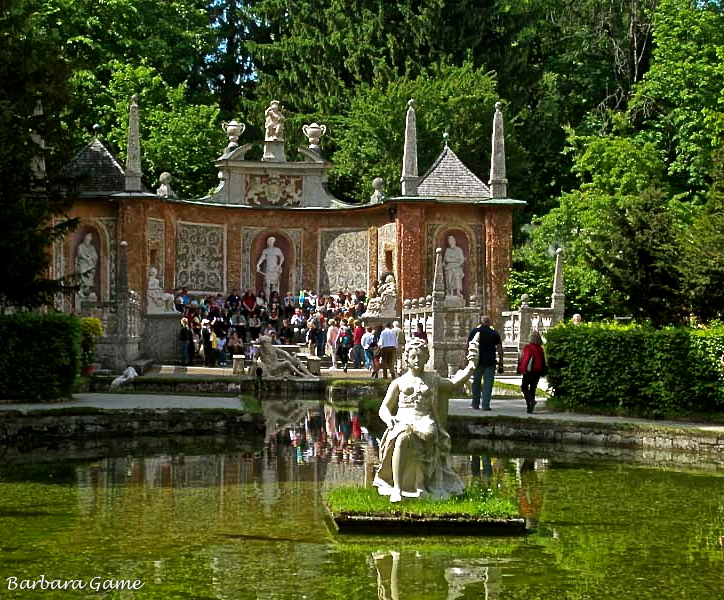 Schloss Hellbrunn  gardens