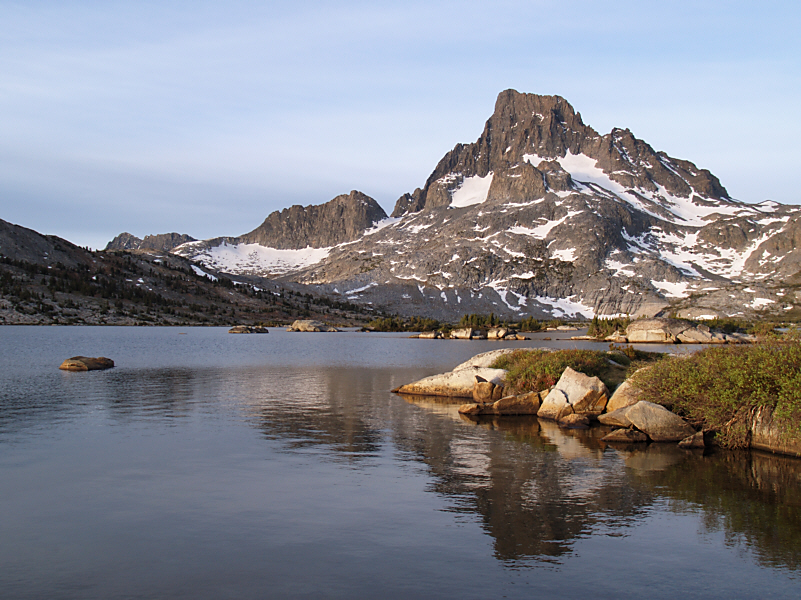 Morning at Thousand Island Lake