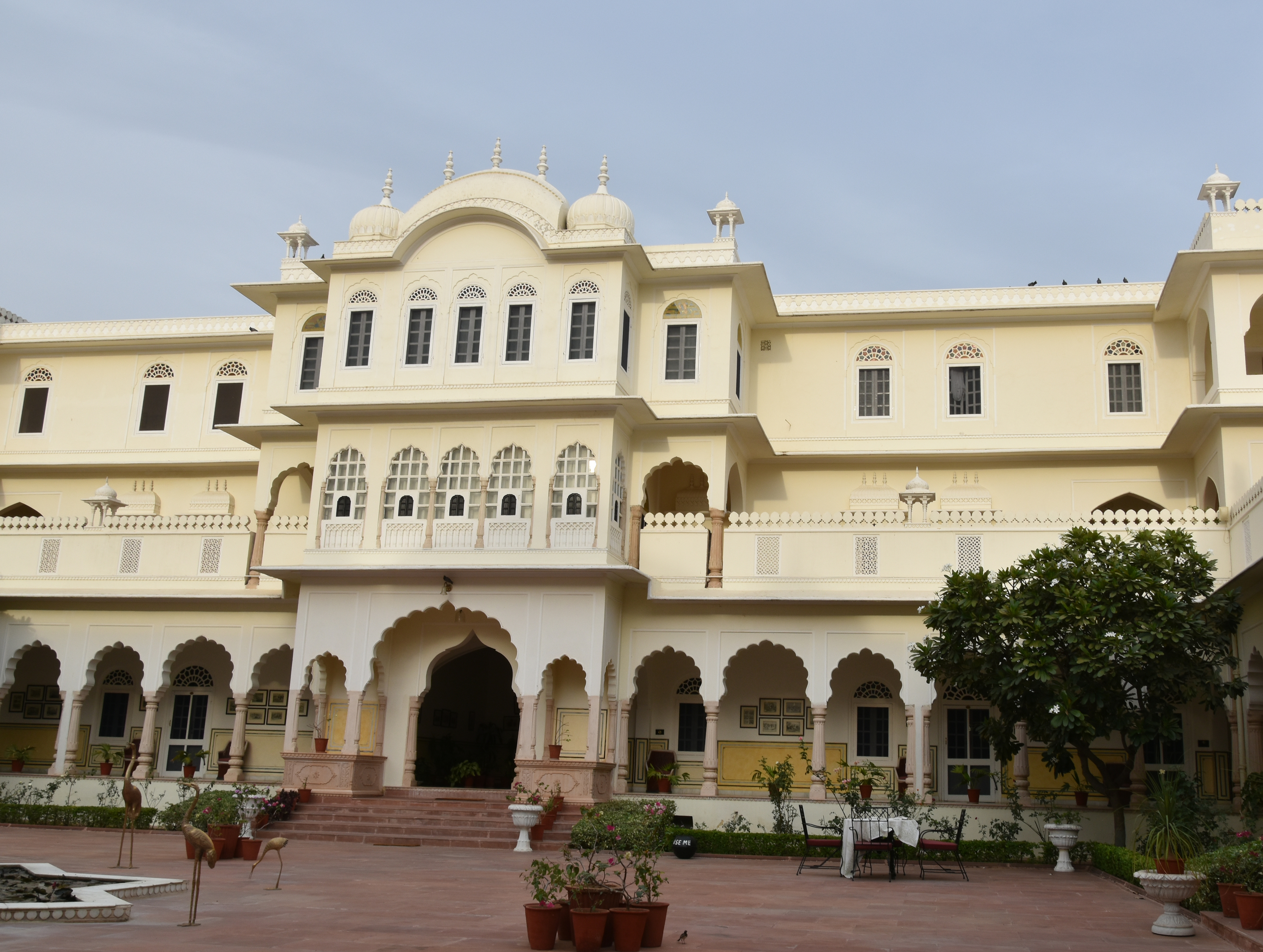   Nahargarh Hotel - Ranthambore