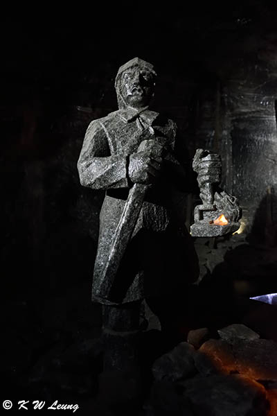 Salt sculpture of a miner DSC_9281