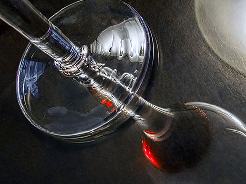 Reflecting On The Dregs Of Dinner Wine DSCF11226-8