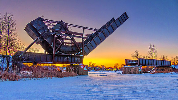 Scherzer Rolling Lift Bridge 20150201