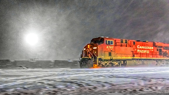 Canadian Pacific 8707 In Snowstorm 20150202