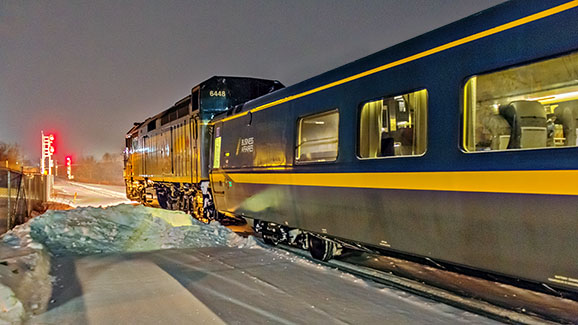 The 6:22 Waiting To Depart 45357-67