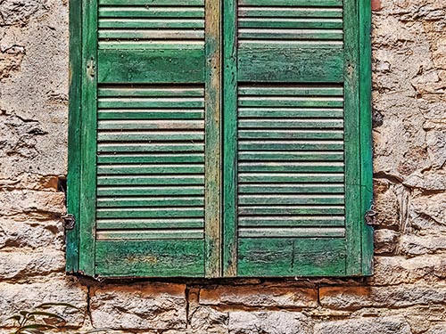 Old Green Shutters DSCF4709