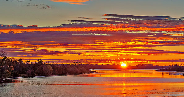 Rideau Canal Sunrise P1200737-9