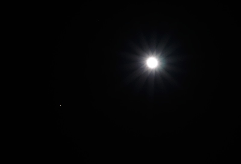 The not quite Full Moon with Mars