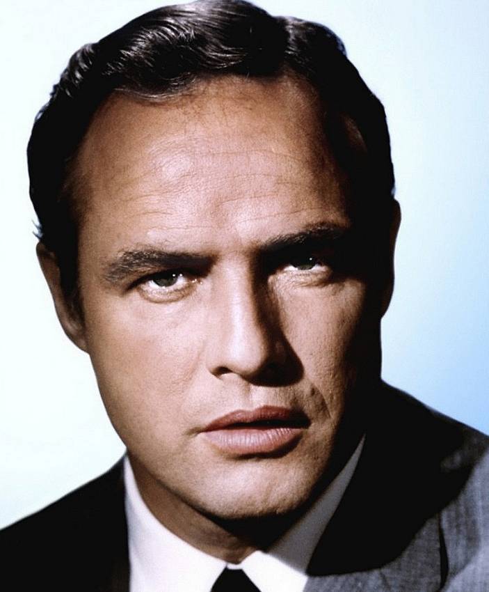 <strong>Marlon Brando</strong>
