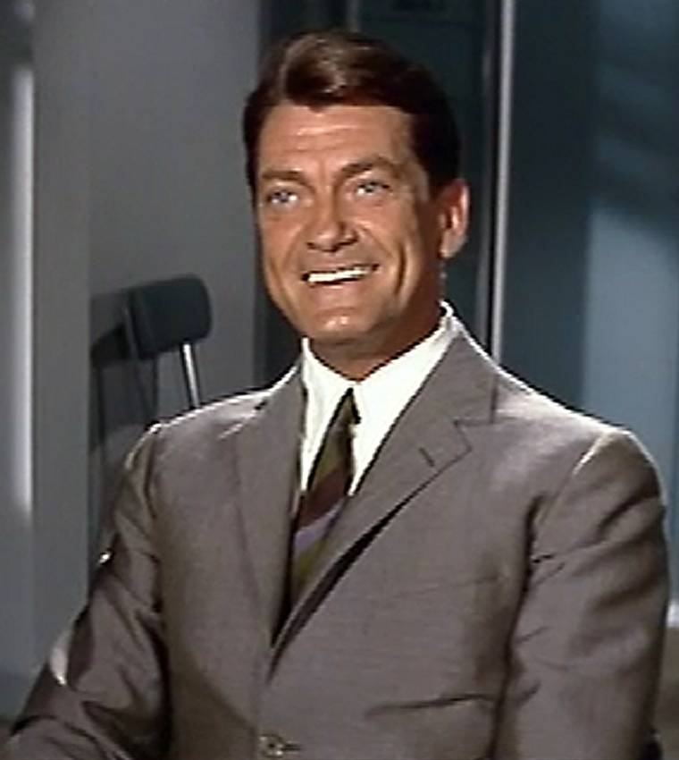 <strong>Jean Marais</strong>