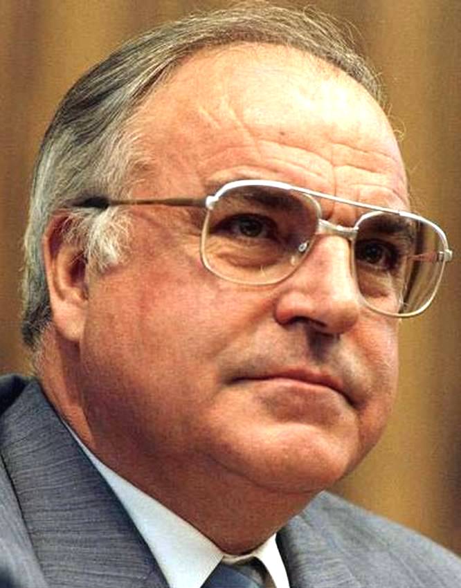 <strong>Helmut Kohl</strong>