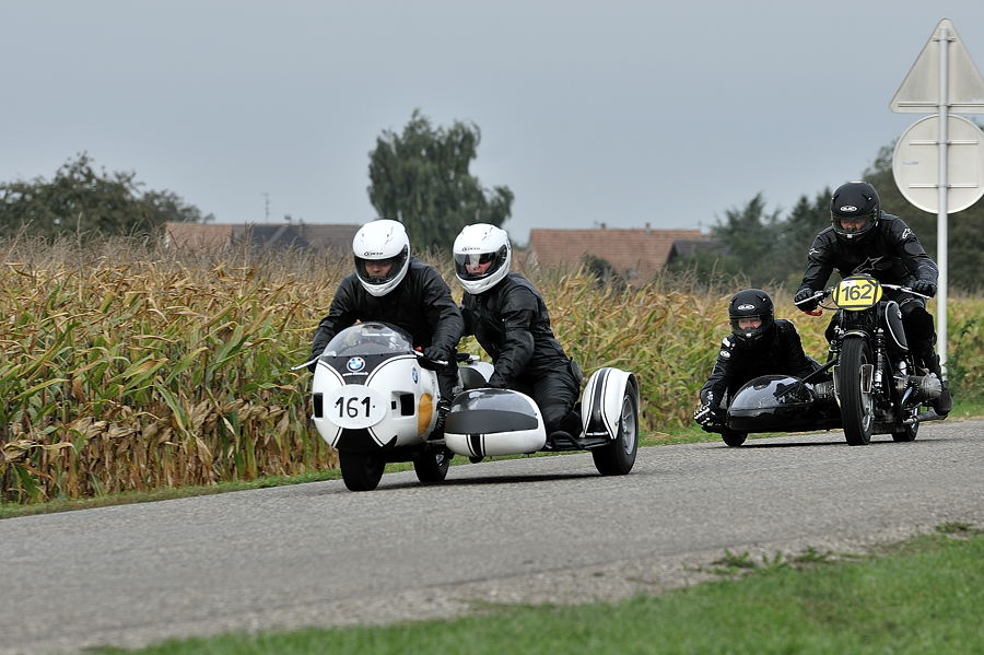 2 BMW 600 R69 S 