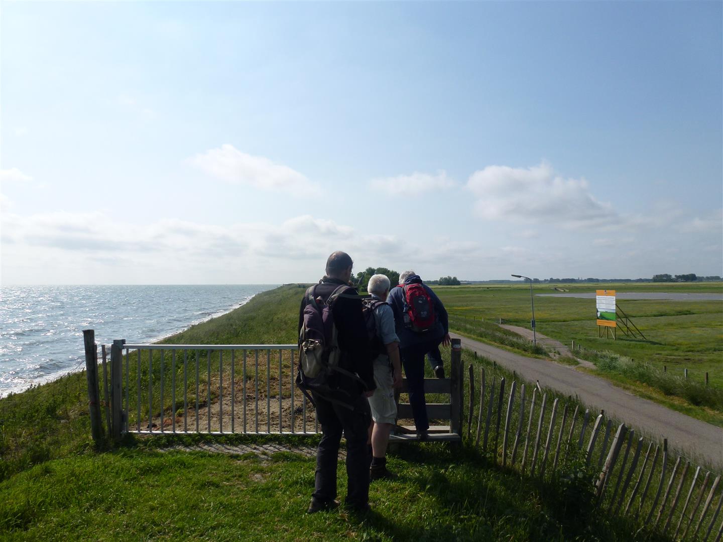 Langs het IJsselmeer